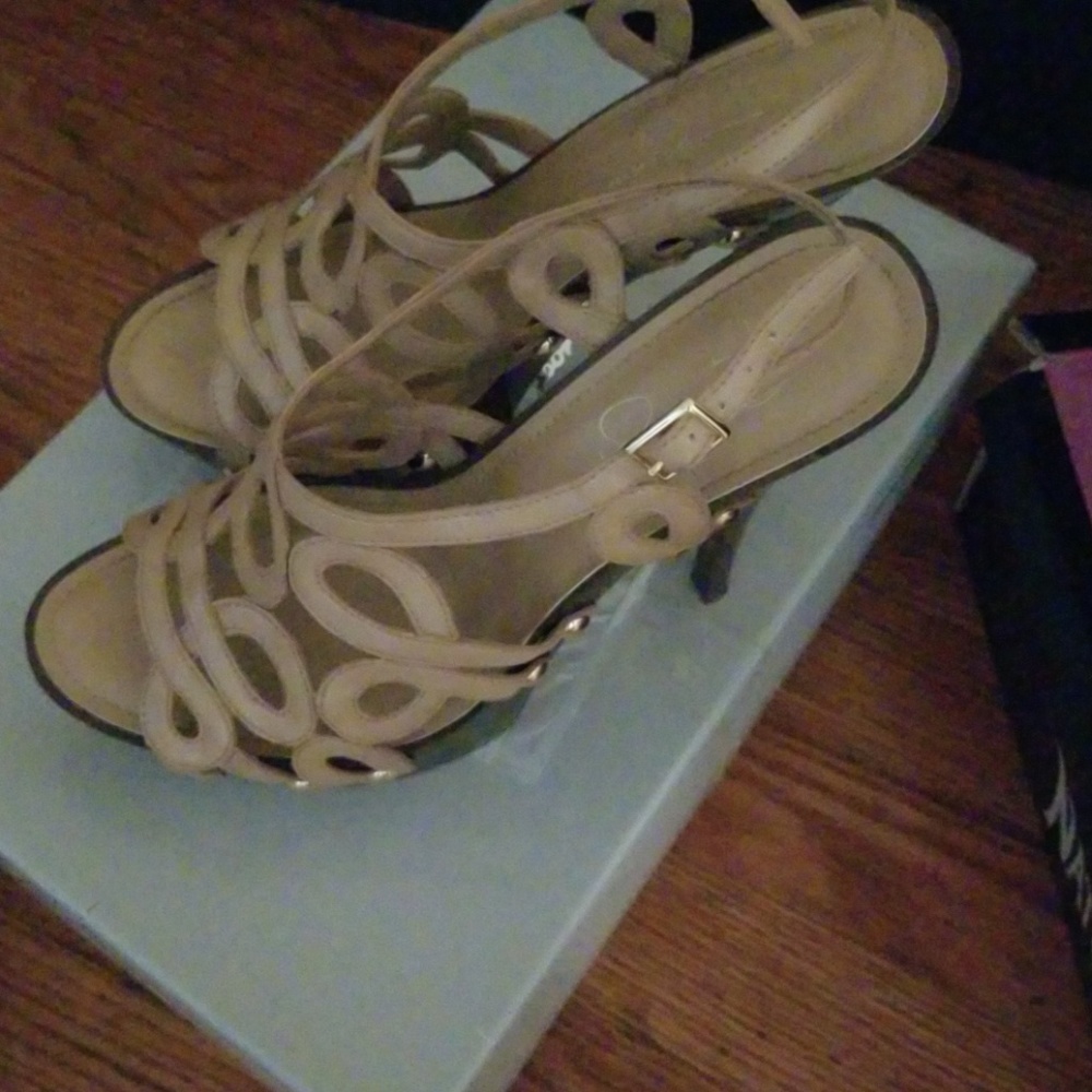 🌸Jessica Simpson heels